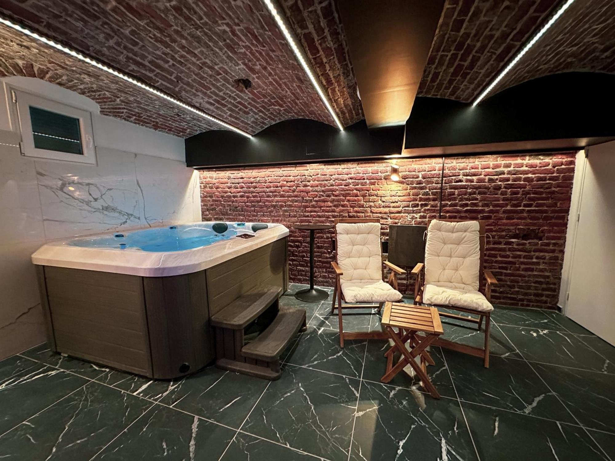 Le Bijou - Appartement, Sauna Et Jacuzzi - Lille Eksteriør bilde
